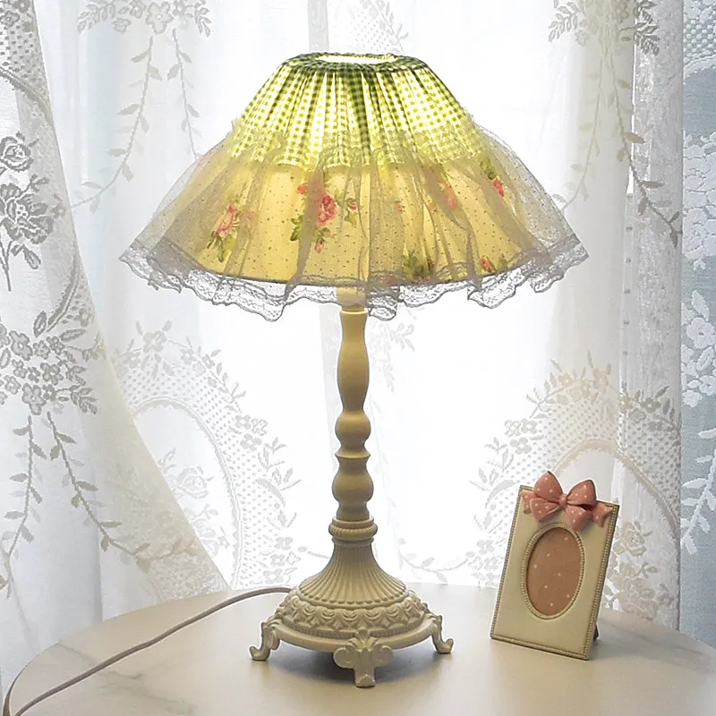 Solar Lamp - Lámpara de mesa de estilo campestre