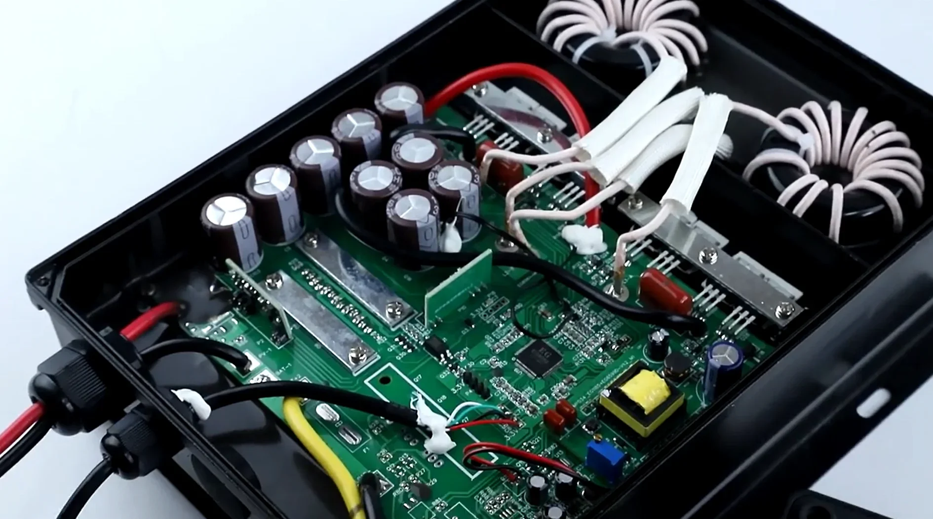 Controlador de Carga Solar MPP - Charge Controller Solar reseña y precio